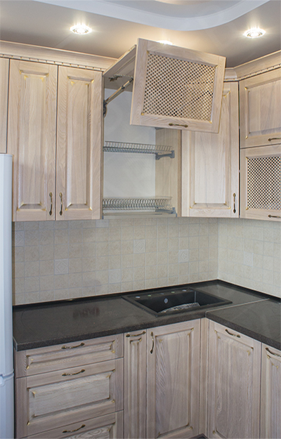 Кухня из массива №14 1 thumbs DSC3792